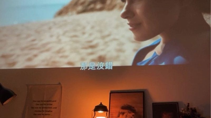 小标题：瘦脸瑜伽动作图解教程